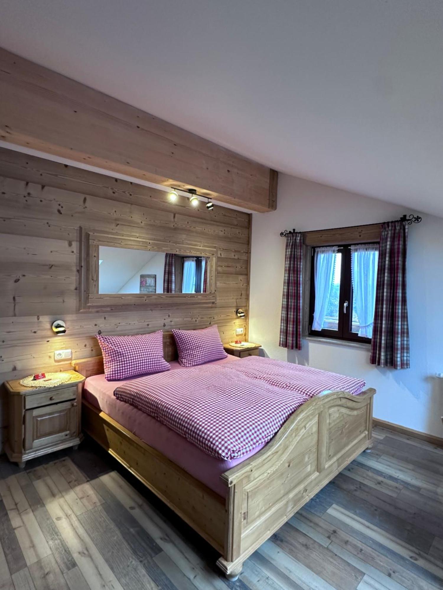 Hotel Seidl Straßlach-Dingharting Екстериор снимка