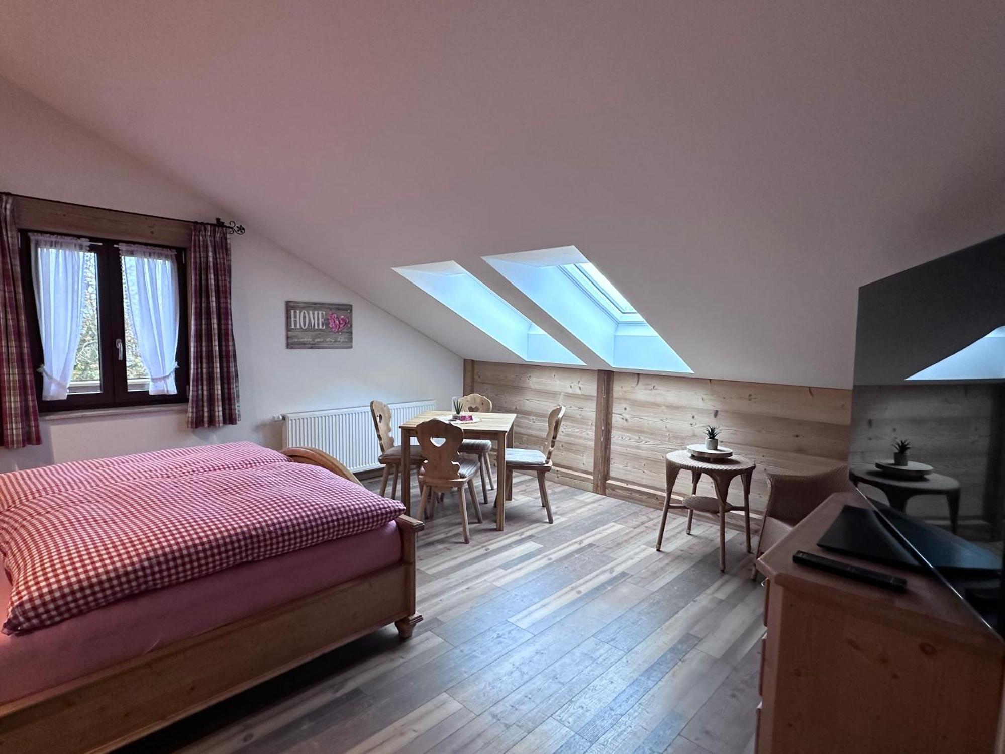 Hotel Seidl Straßlach-Dingharting Екстериор снимка